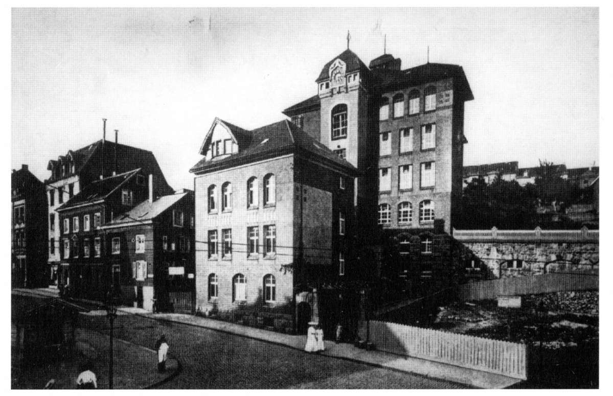 s17_Kath. Volksschule am Steinweg von 1907 bis 1939 (s.17).png